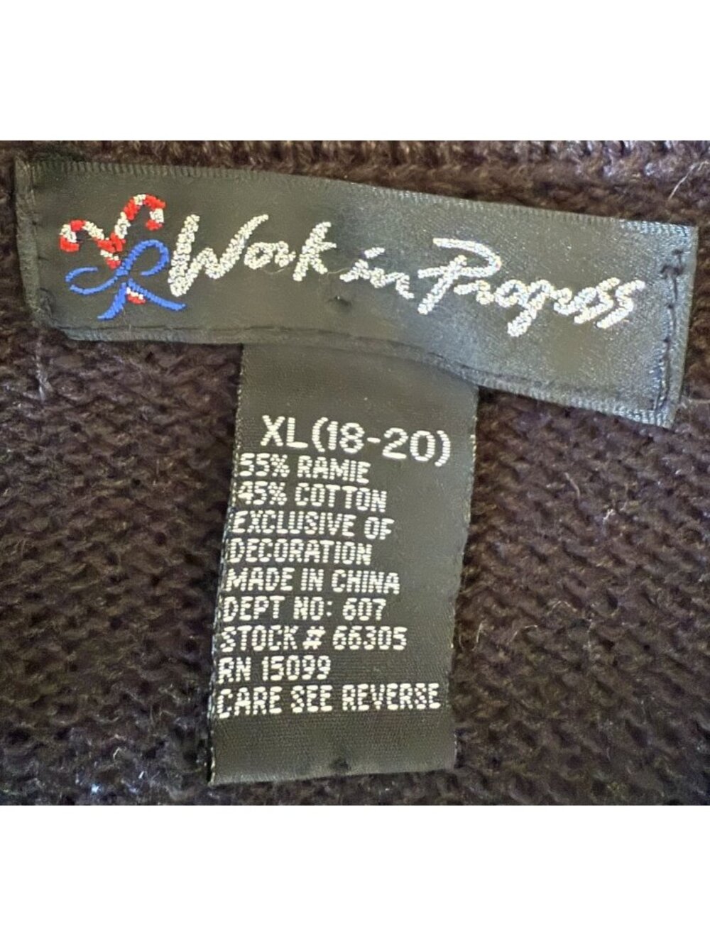 Work In Progress Christmas Sweater Poinsettia Black Embroidered Cardigan XL Zip - Picture 4 of 6